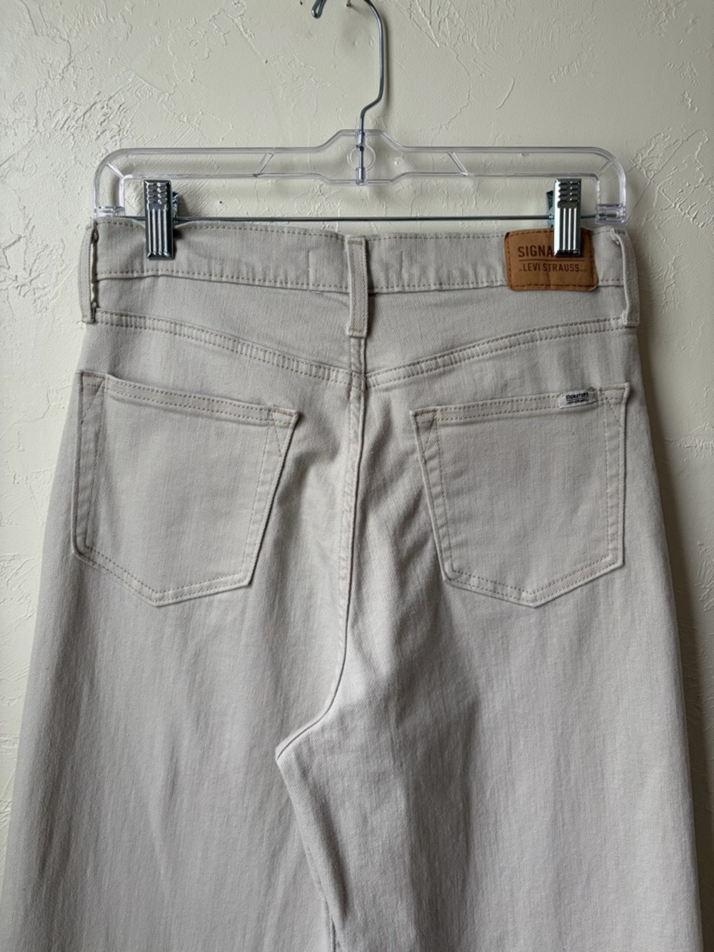 Signature Levi Strauss High Rise Loose Straight Jeans Light Beige 28x31 - Picture 5 of 7